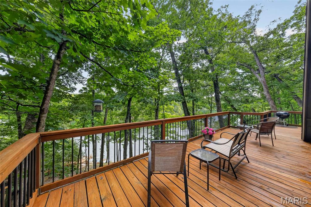 2408 N Kitzbuhl Drive Property Photo 3