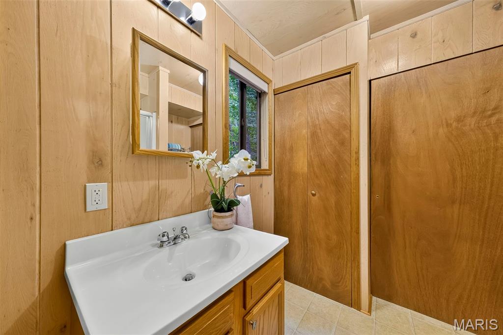 2408 N Kitzbuhl Drive Property Photo 24