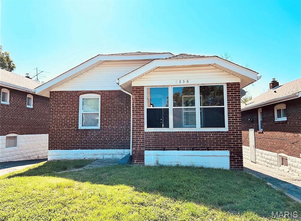 8356 College Avenue Property Photo 1