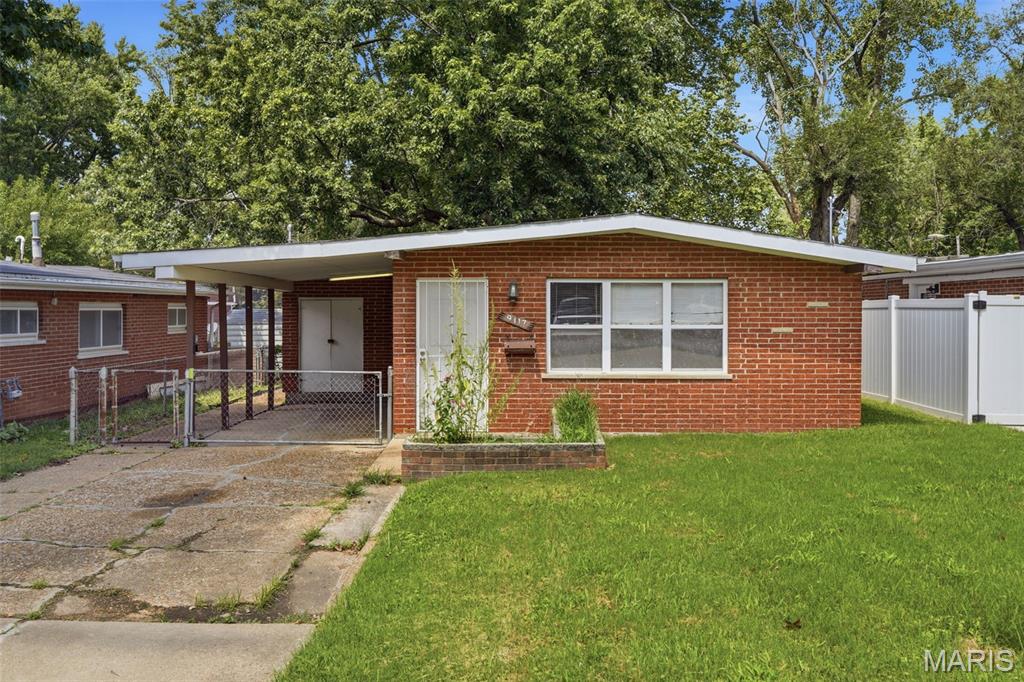 9117 Macon Avenue Property Photo 1