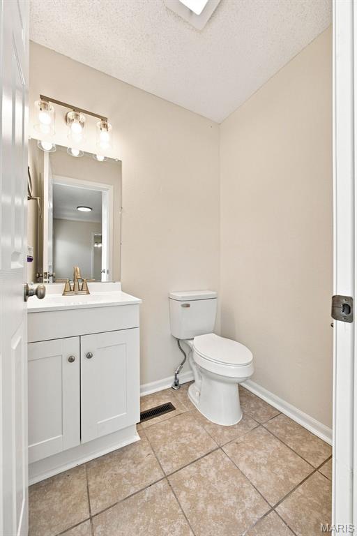 107 Meadow Lane Property Photo 6