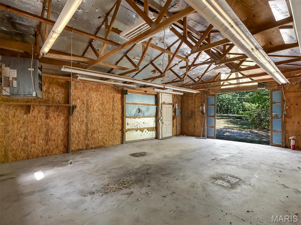 11 Edith Drive Property Photo 16