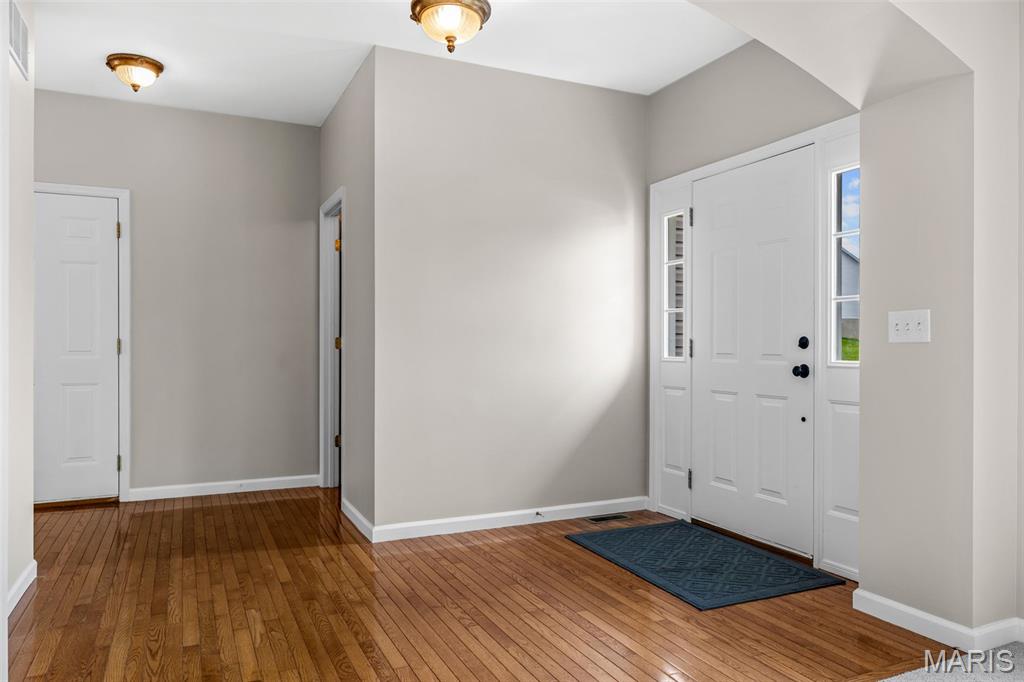 4185 Stonecroft Drive Property Photo 4