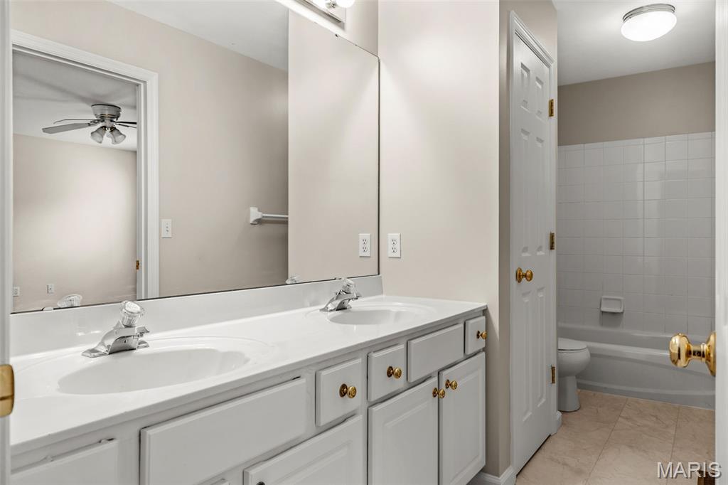 4185 Stonecroft Drive Property Photo 29