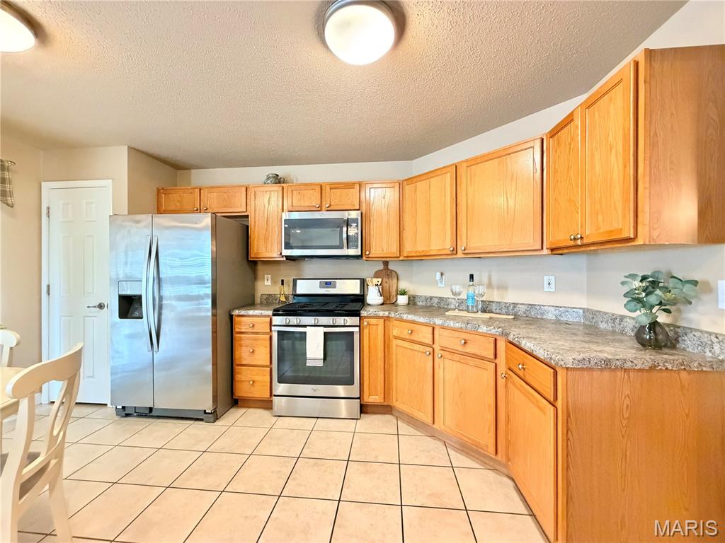 262 Newport Drive Property Photo 7