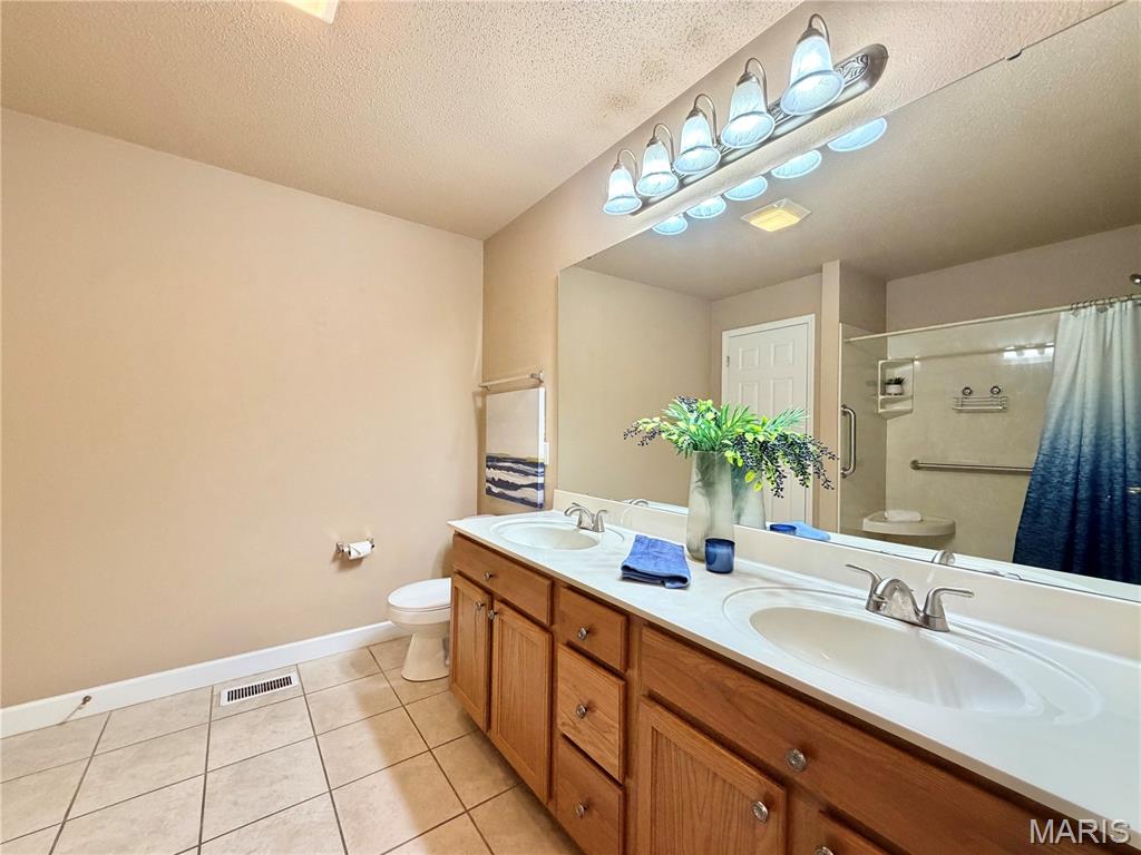 262 Newport Drive Property Photo 23