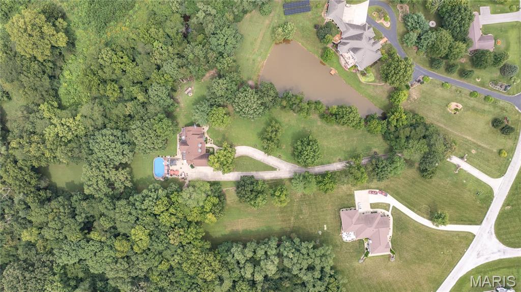 19339 Hurricane Drive Property Photo 10