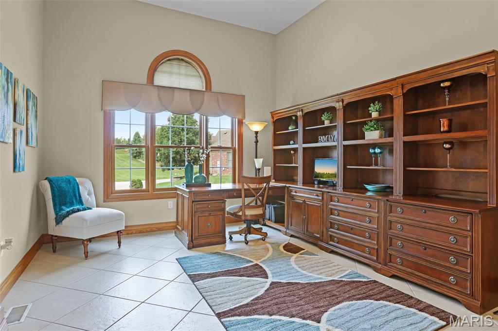 105 Fox Hill Court Property Photo 16
