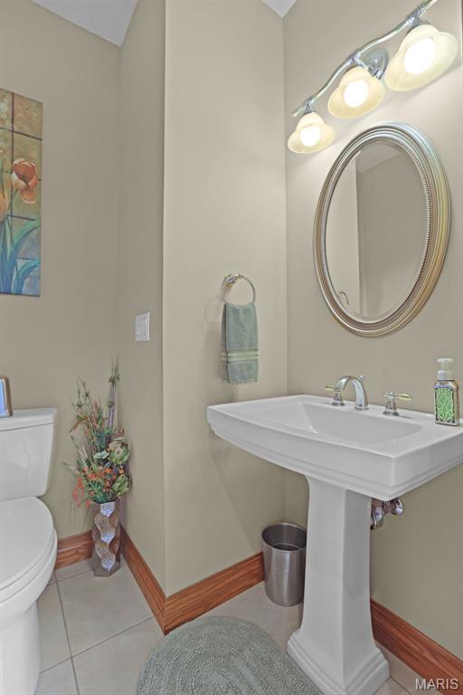 105 Fox Hill Court Property Photo 28