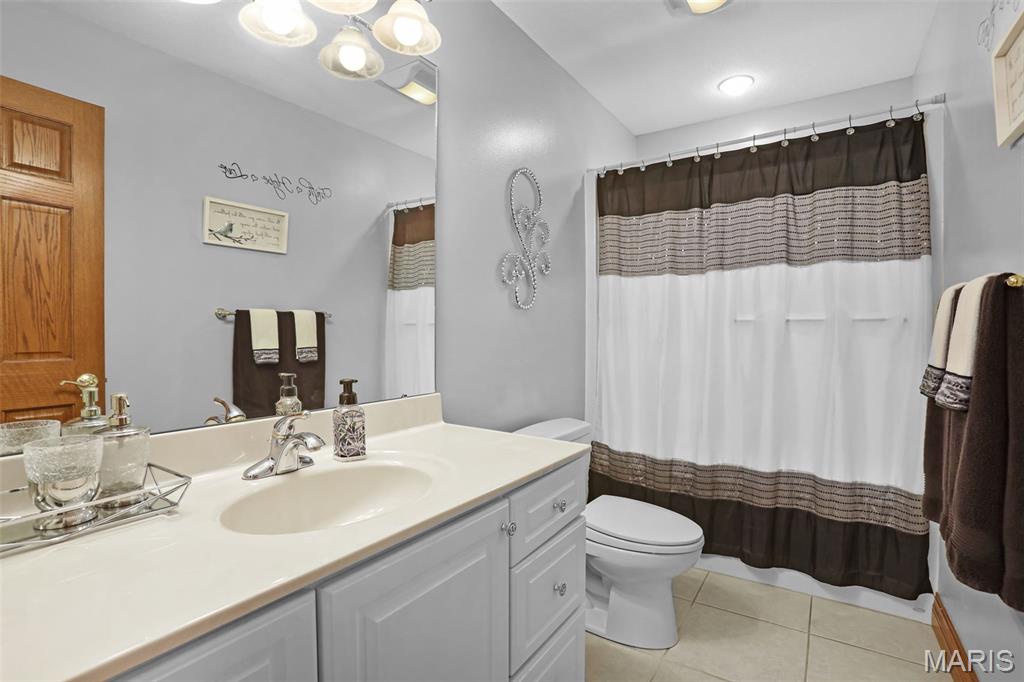 105 Fox Hill Court Property Photo 40