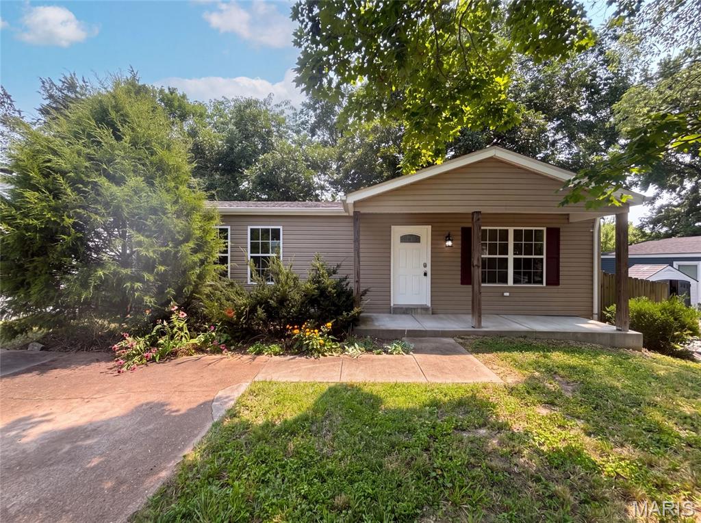 82 Cedar Ridge Drive Property Photo 1