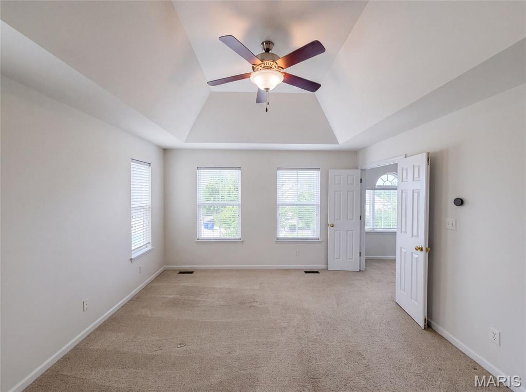 2556 Viola Gill Lane Property Photo 4