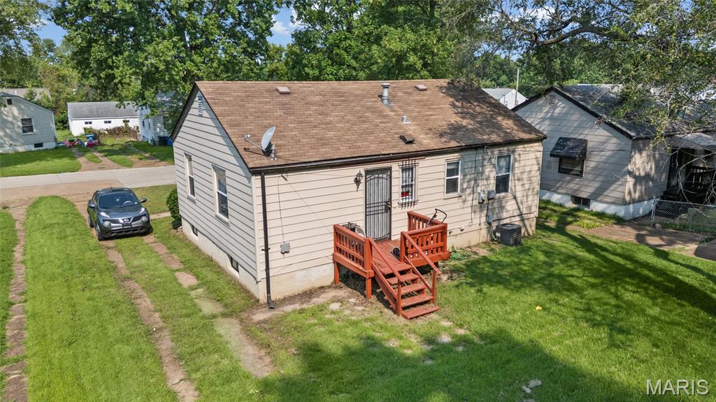 6010 Eaton Drive Property Photo 15