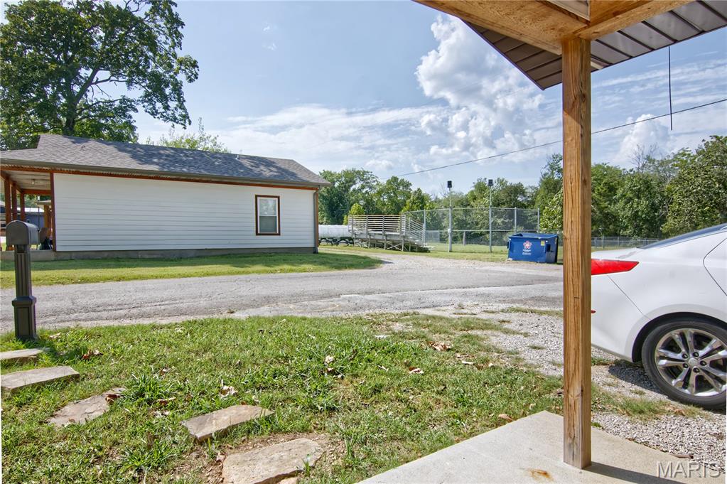 286 Wildflower Avenue Property Photo 28