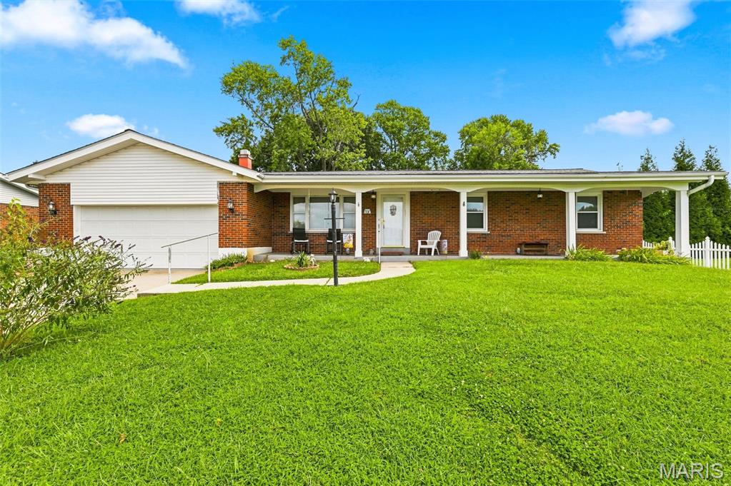 910 Fox Hill Road