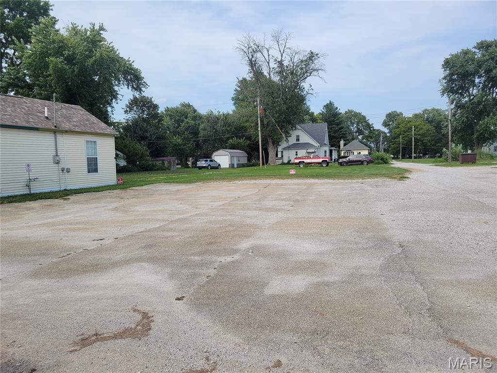 112 N Spruce Street Property Photo 1