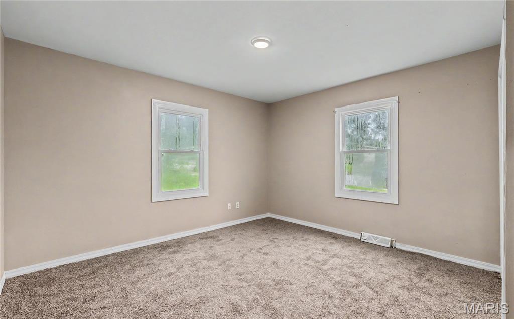 1116 E 9th Street Property Photo 16