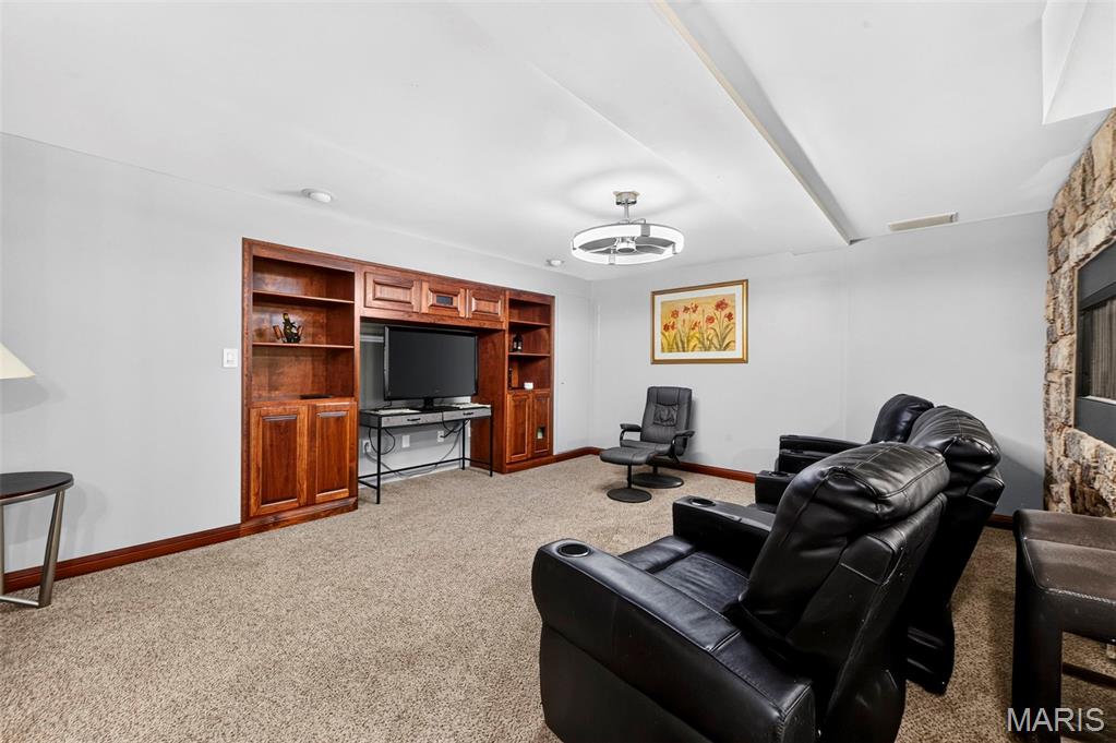 9543 Easy Street Property Photo 33