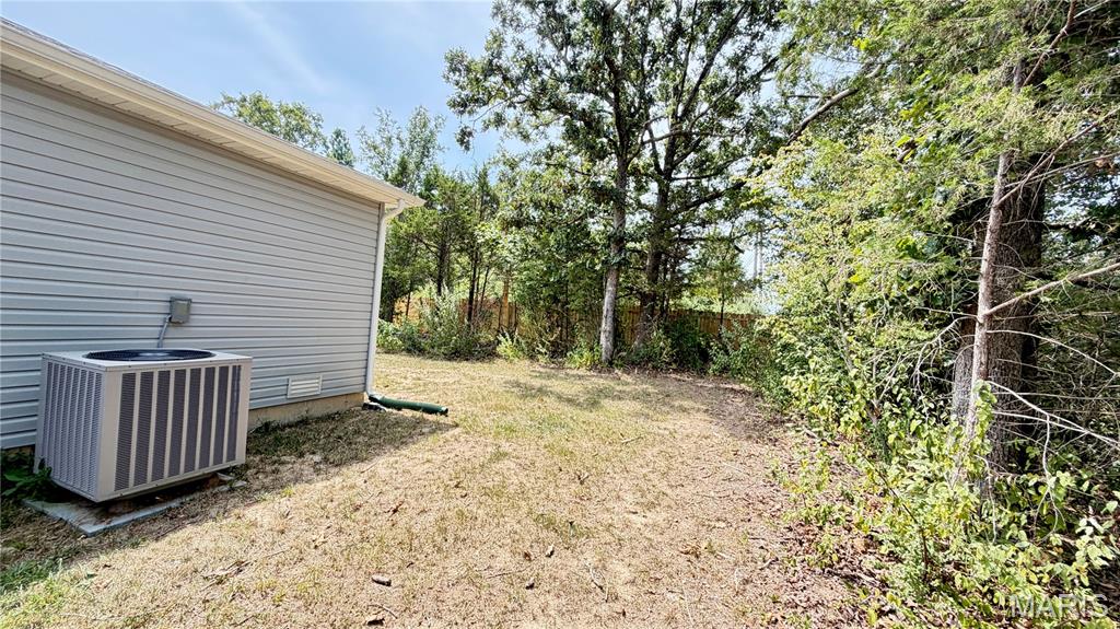 13272 Half Drive Property Photo 23