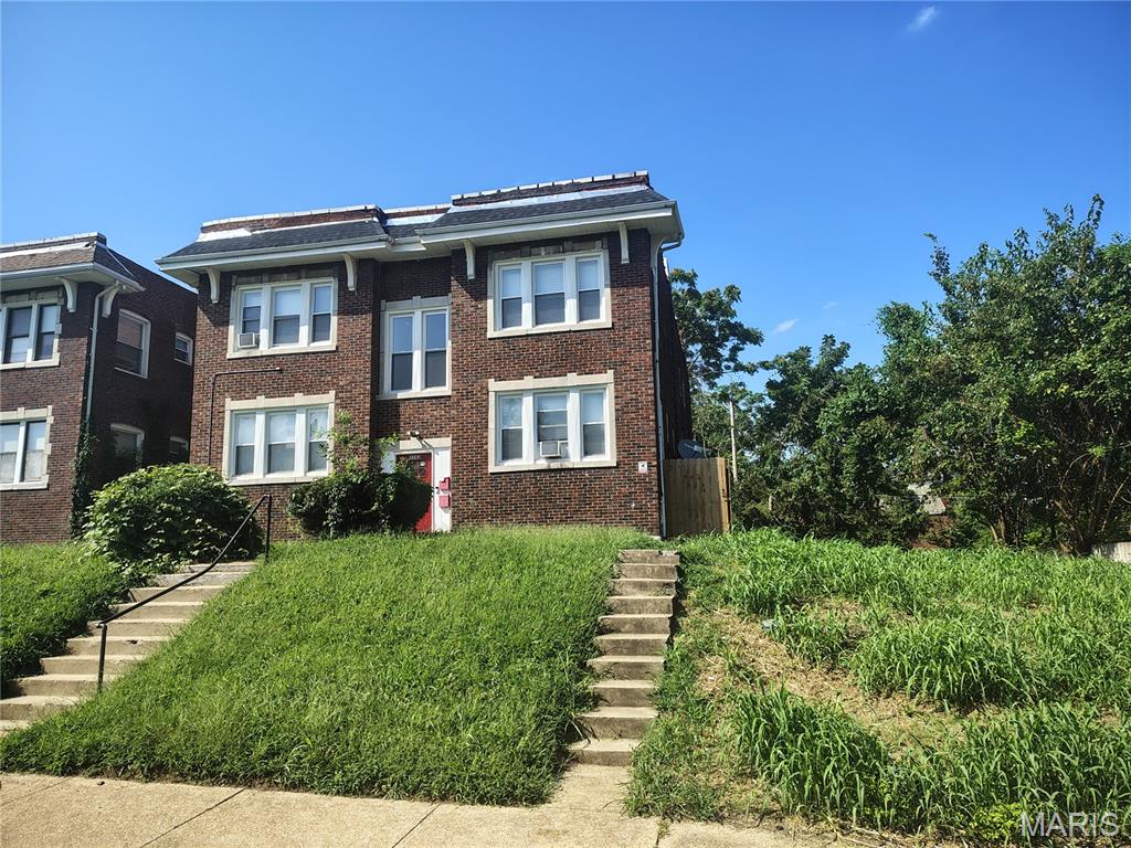 5343 Vernon Avenue Property Photo 1