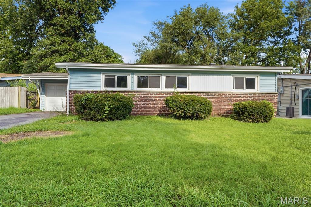 6820 Waterleigh Drive Property Photo 1
