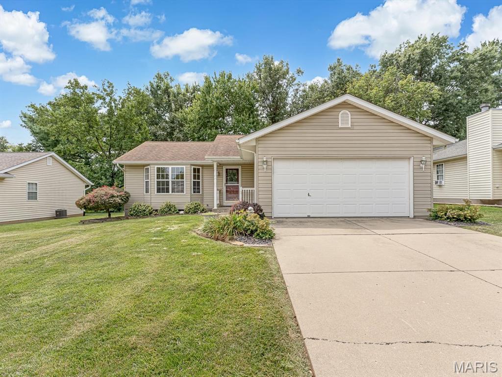 326 Briarwood Drive Property Photo 1