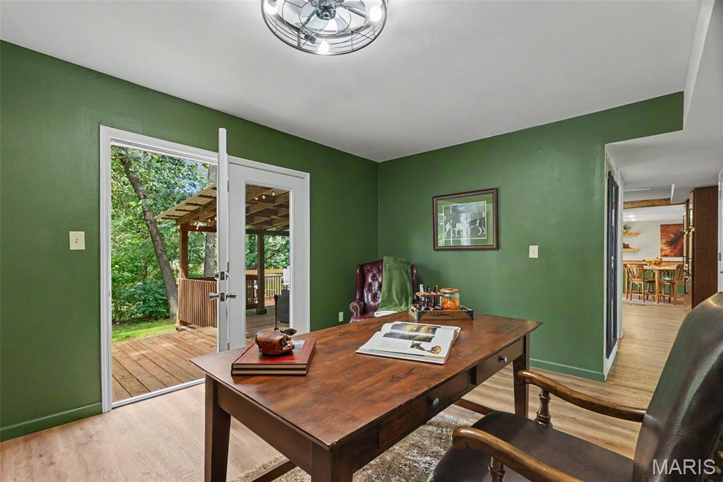 34 Oakwood Lane Property Photo 13
