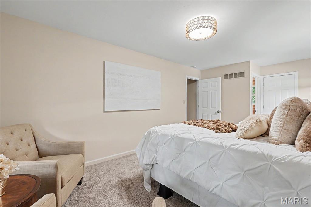 34 Oakwood Lane Property Photo 25