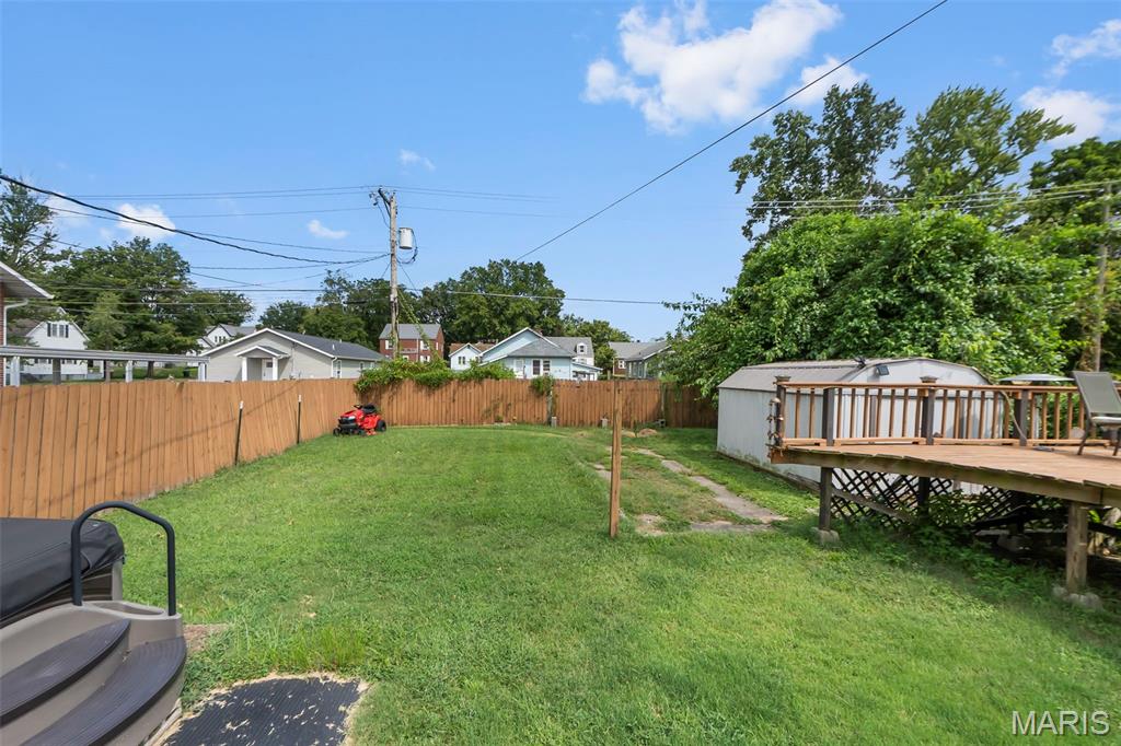 12 N West End Boulevard Property Photo 10