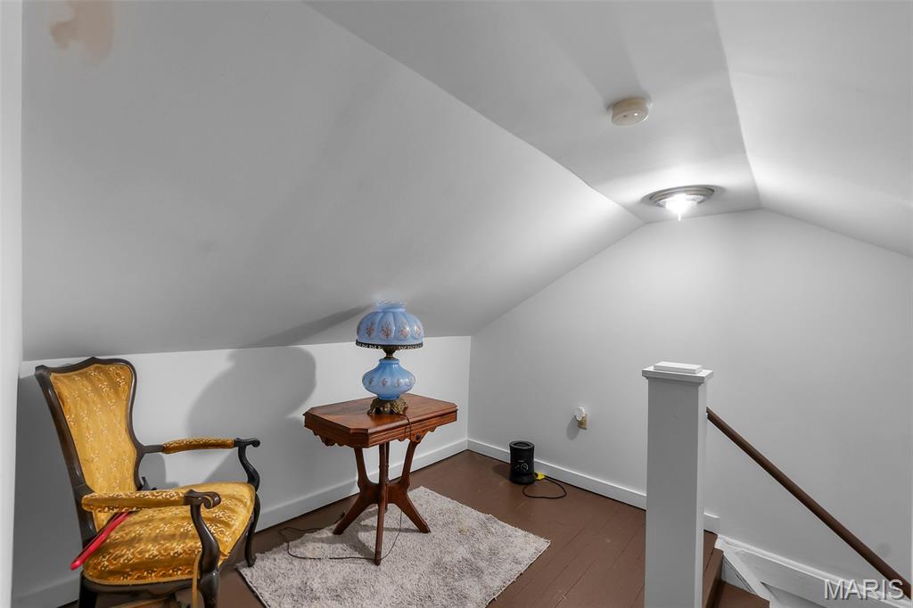 12 N West End Boulevard Property Photo 20