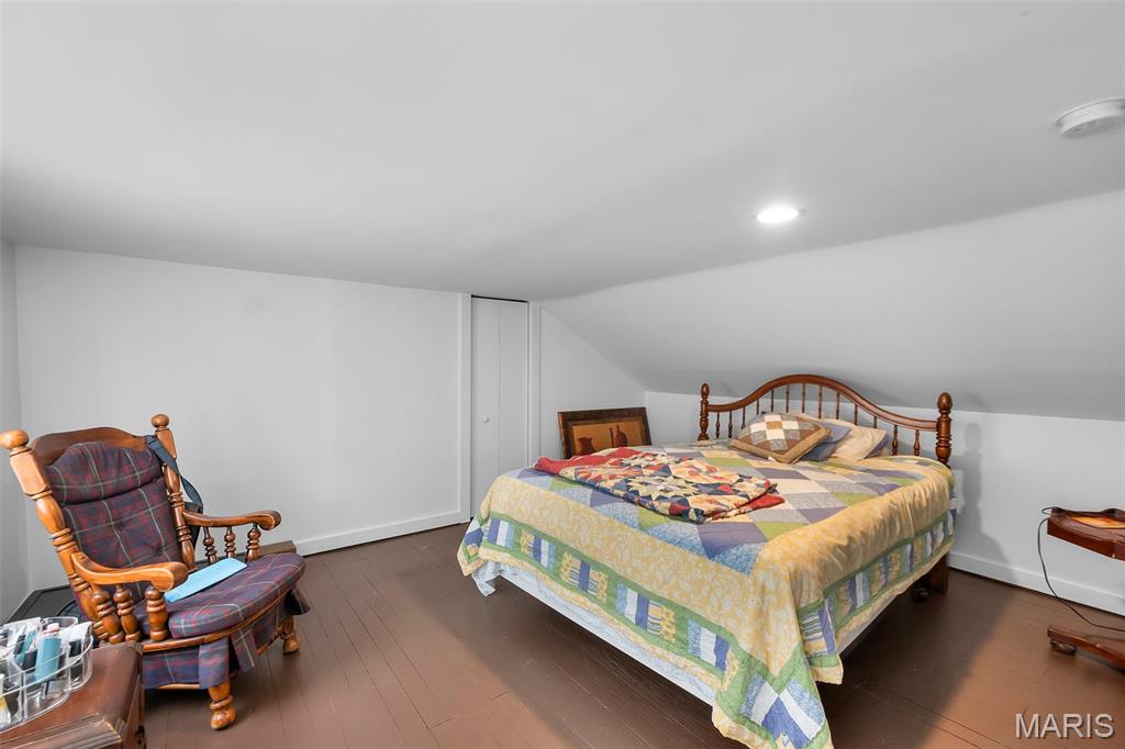12 N West End Boulevard Property Photo 21