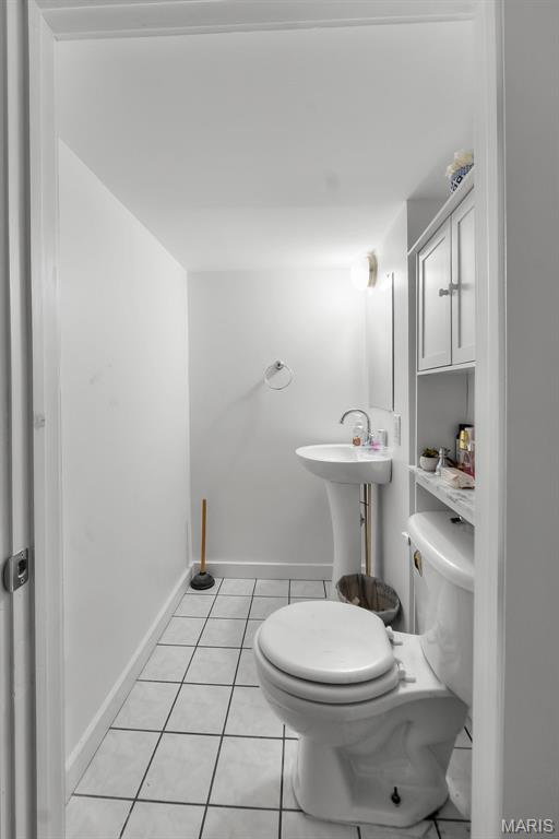 12 N West End Boulevard Property Photo 22