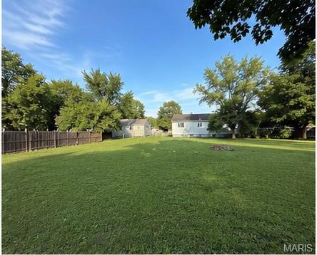 516 S Norwine Street Property Photo 4