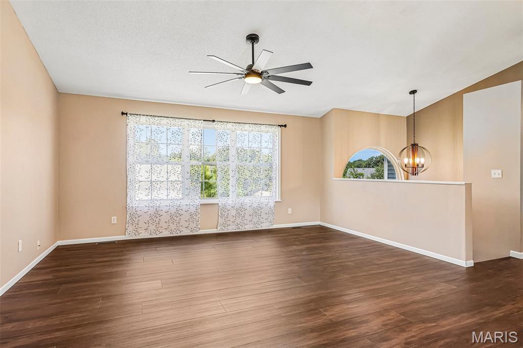 34058 Sailboat Court Property Photo 6