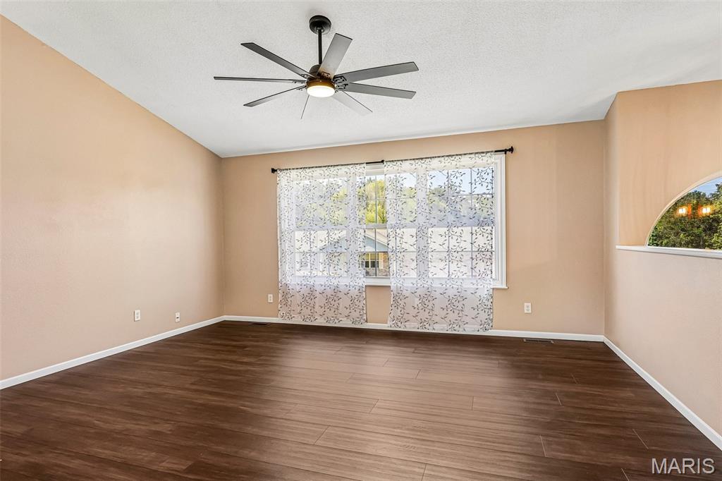 34058 Sailboat Court Property Photo 8