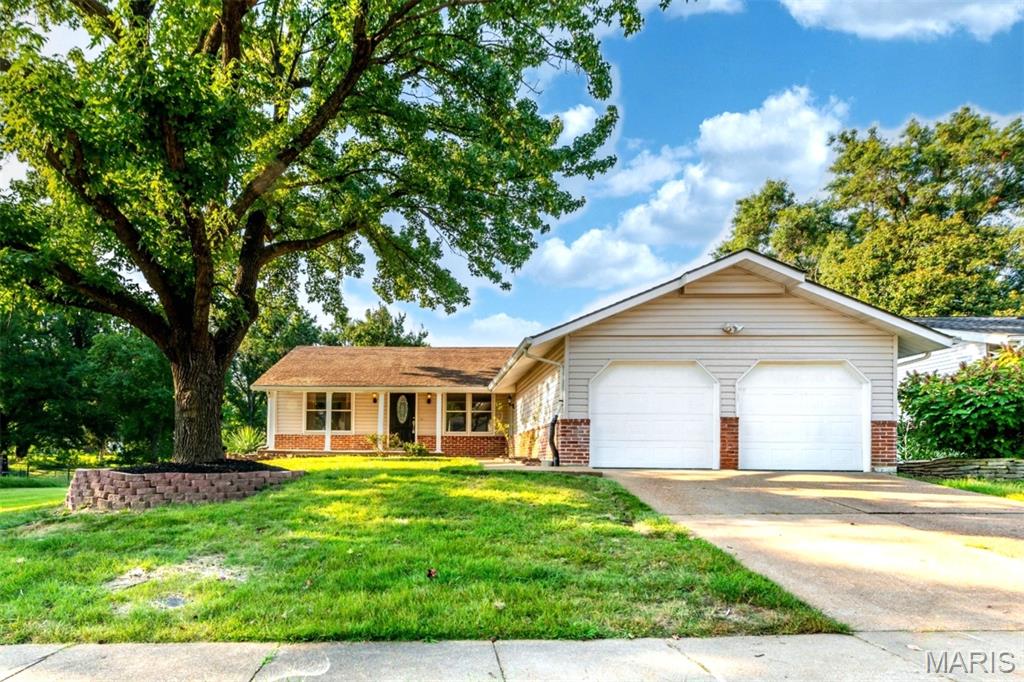 12732 Glenage Drive Property Photo 1