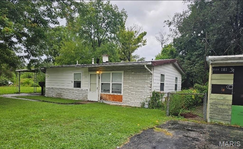 313 St Leonard Drive Property Photo 1