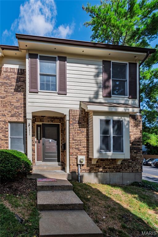2533 Grayford Walk Property Photo 1