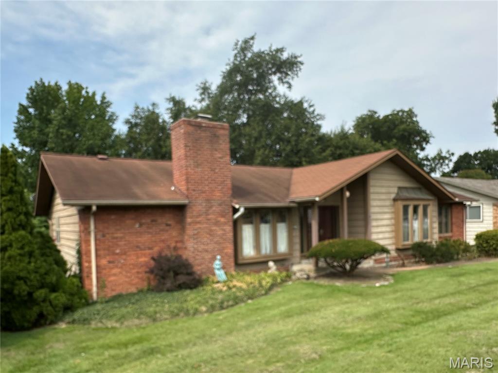 681 Henry Avenue Property Photo 1