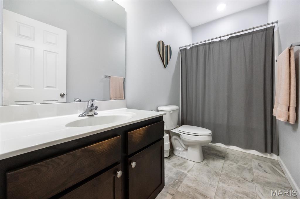 861 Bluff Ridge Lane Property Photo 16