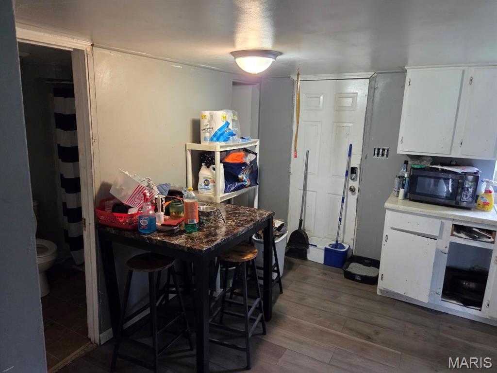 311 W 7th Street Property Photo 10