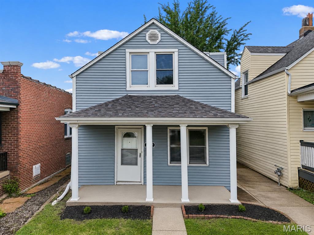 4552 Ray Avenue Property Photo 1