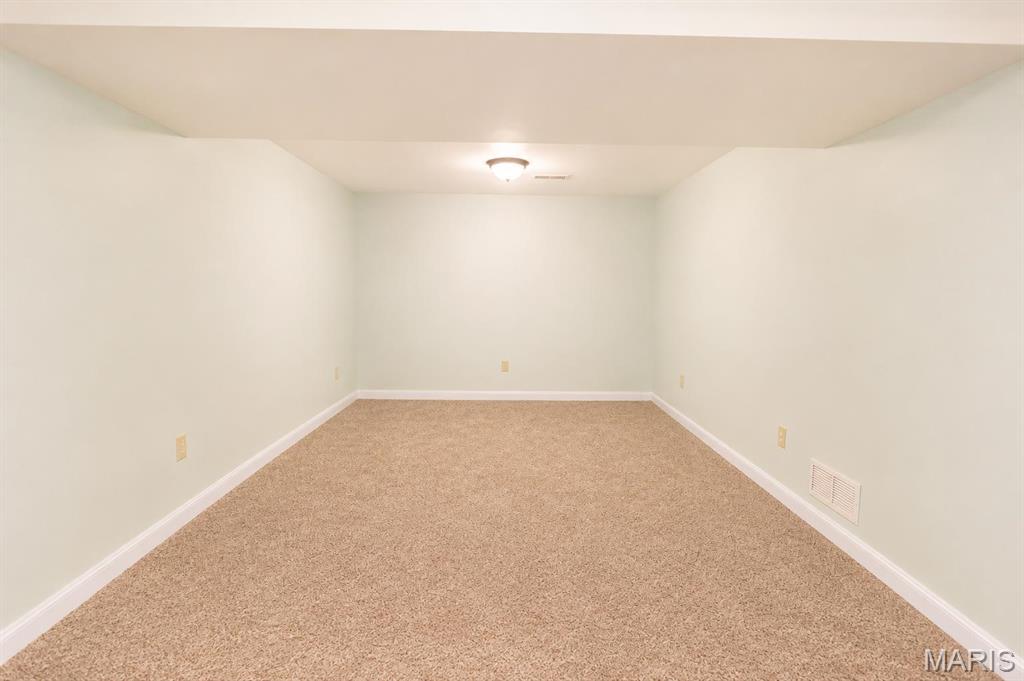 5 Beatrice Court Property Photo 25