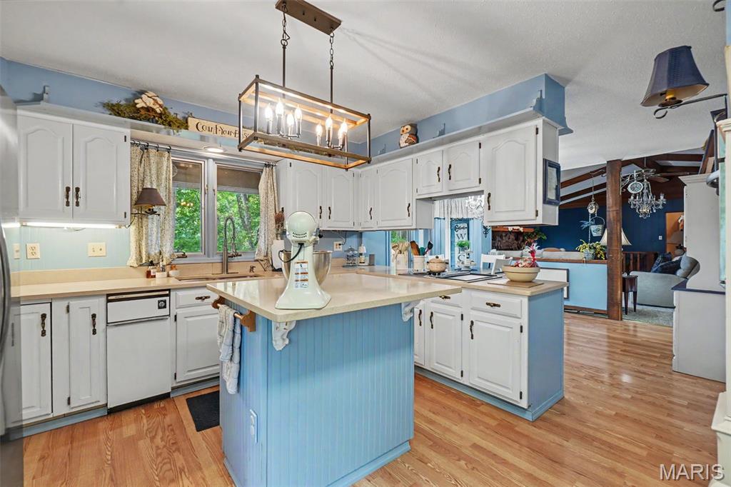 20983 Highlands Property Photo 12