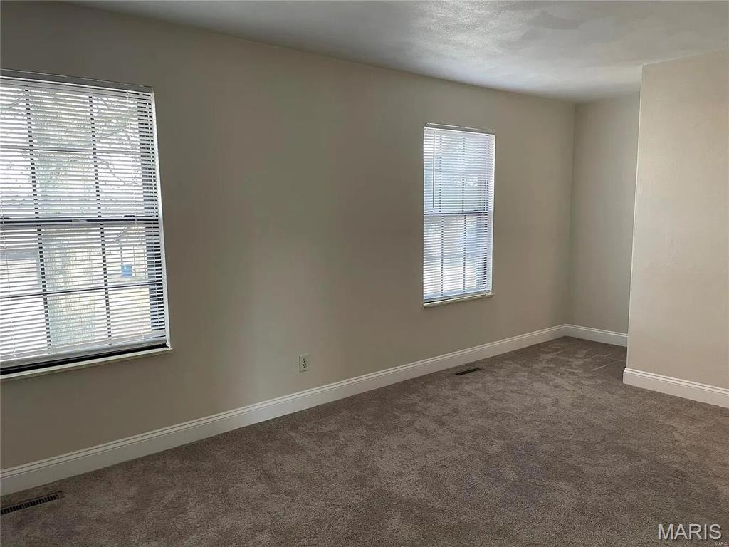 711 Plankway Drive Property Photo 15
