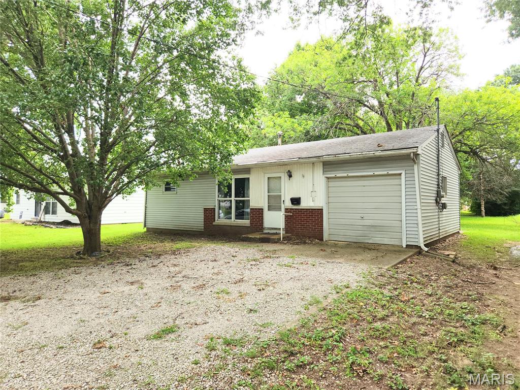 1608 Duncan Avenue Property Photo 1