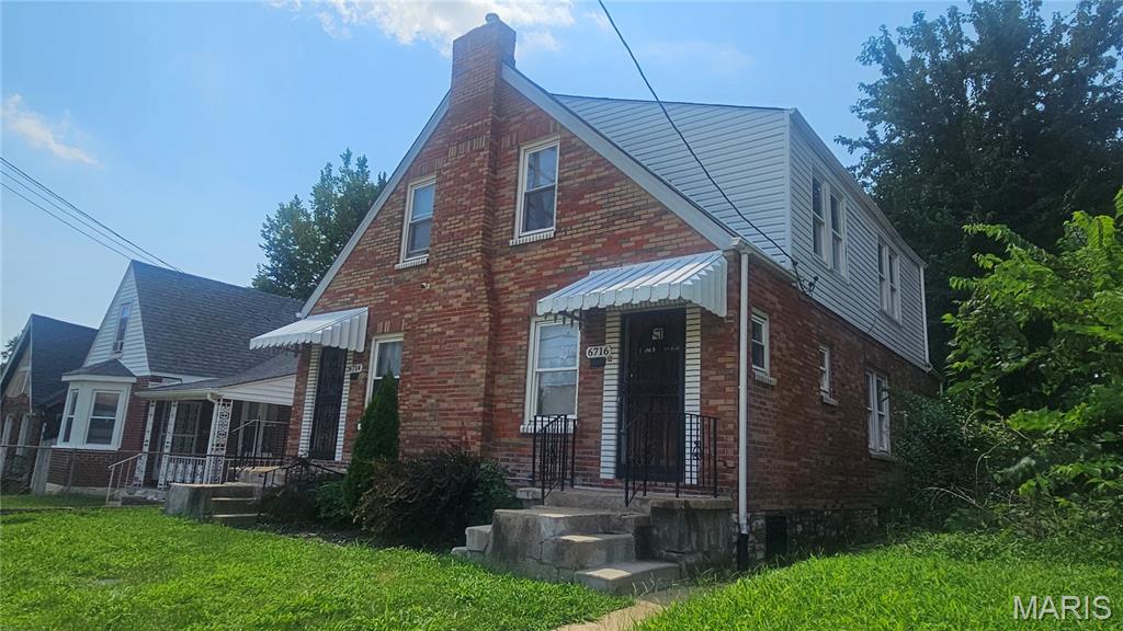 6714 Saint Louis Avenue 2 Property Photo 4