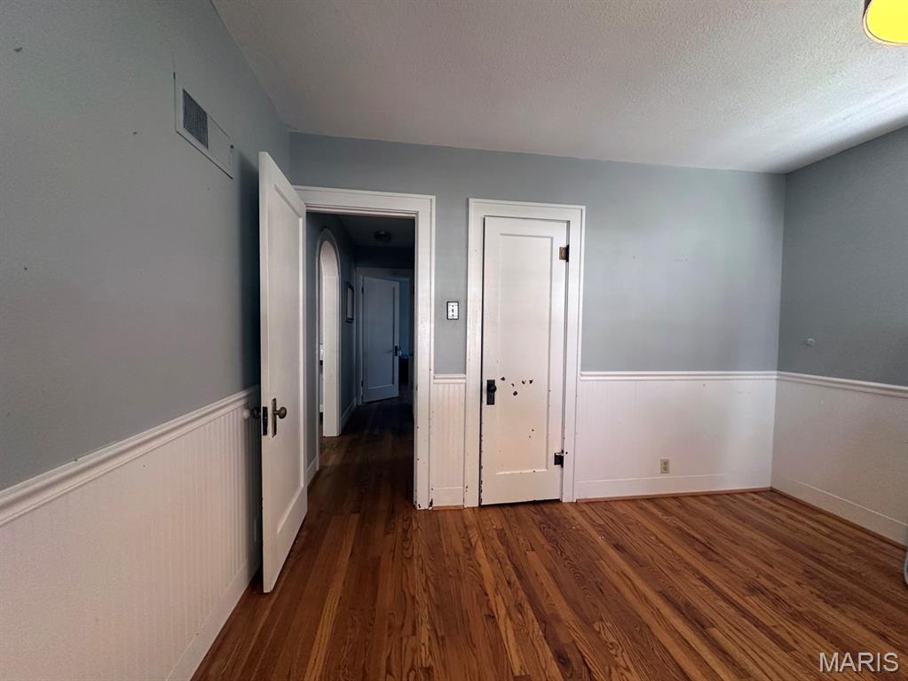231 S Park Lane Property Photo 11