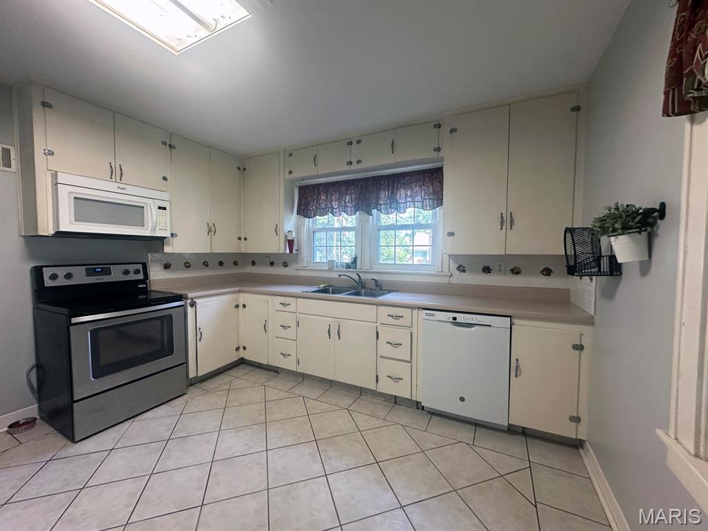 231 S Park Lane Property Photo 17
