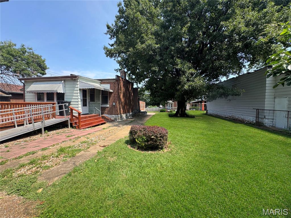4950 Hummelsheim Avenue Property Photo 25